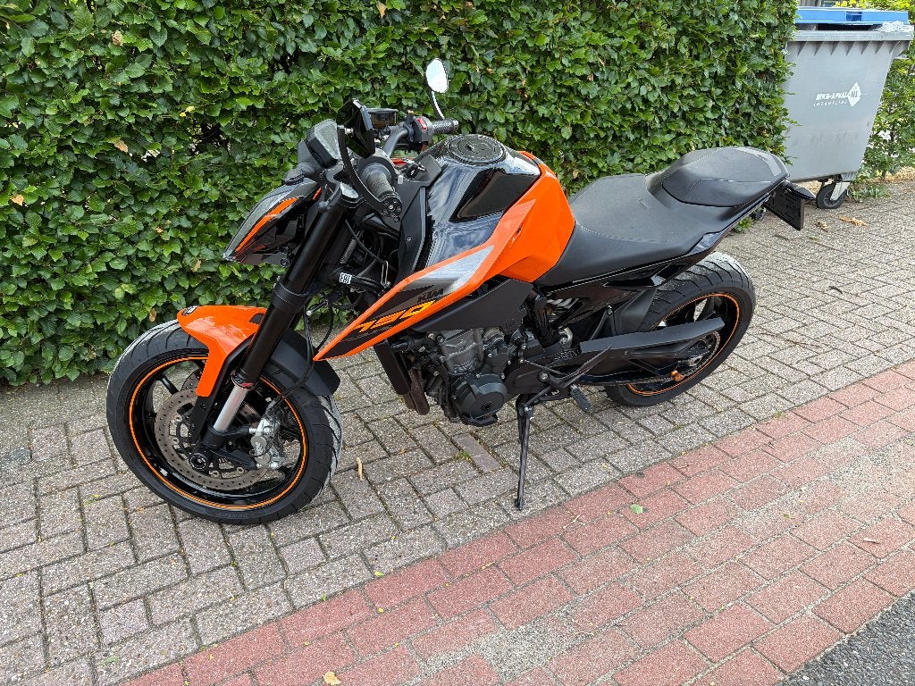 KTM DUKE 790L, Motoren, Motoren | KTM, Particulier, Naked bike, 12 t/m 35 kW, Minimaal motorrijbewijs A2, Sportuitlaat, Gebruikt