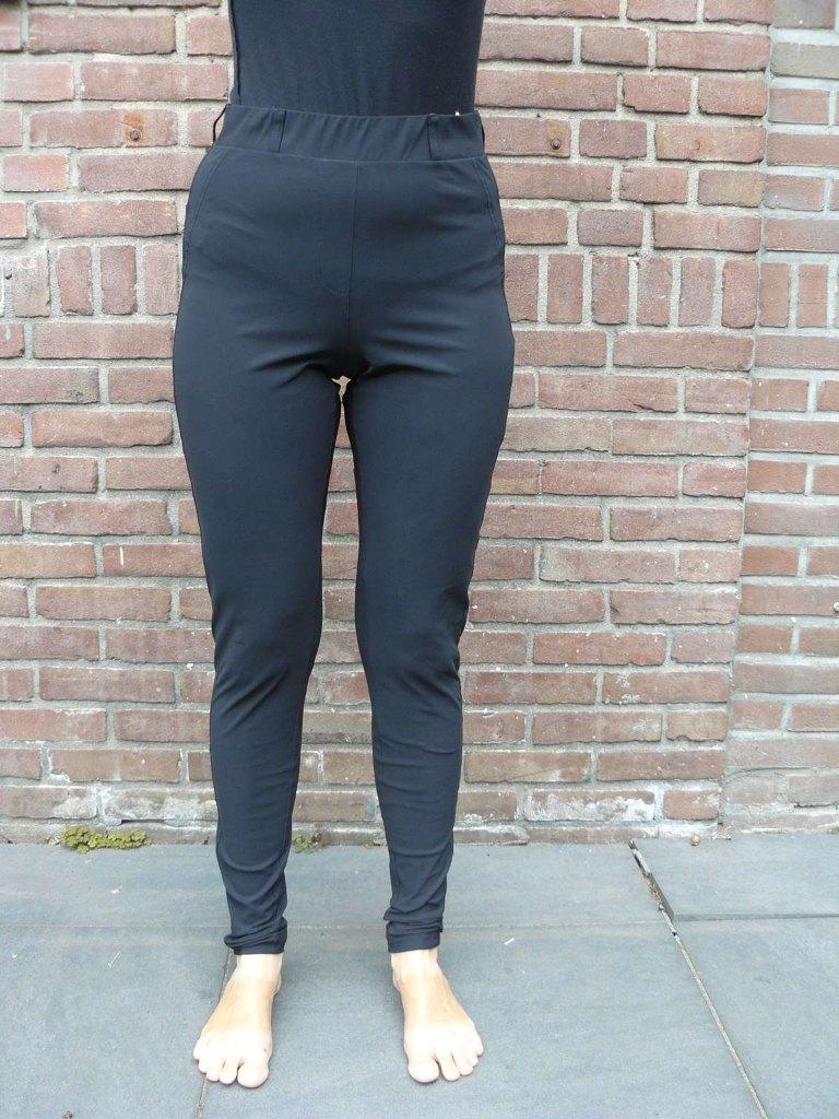 Keurige, zwarte Studio Anneloes broek maat S., Studio Anneloes, Zwart, Ophalen of Verzenden, Zo goed als nieuw