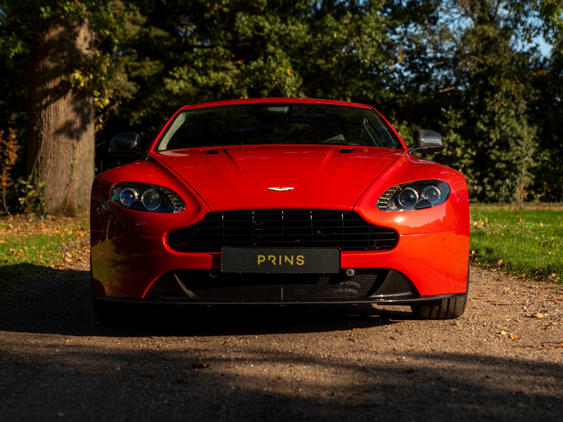 Aston Martin V8 Vantage 4.7 V8 (bj 2012), Auto's, Achterwielaandrijving, Gebruikt, Met garantie (alle), 4735 cc