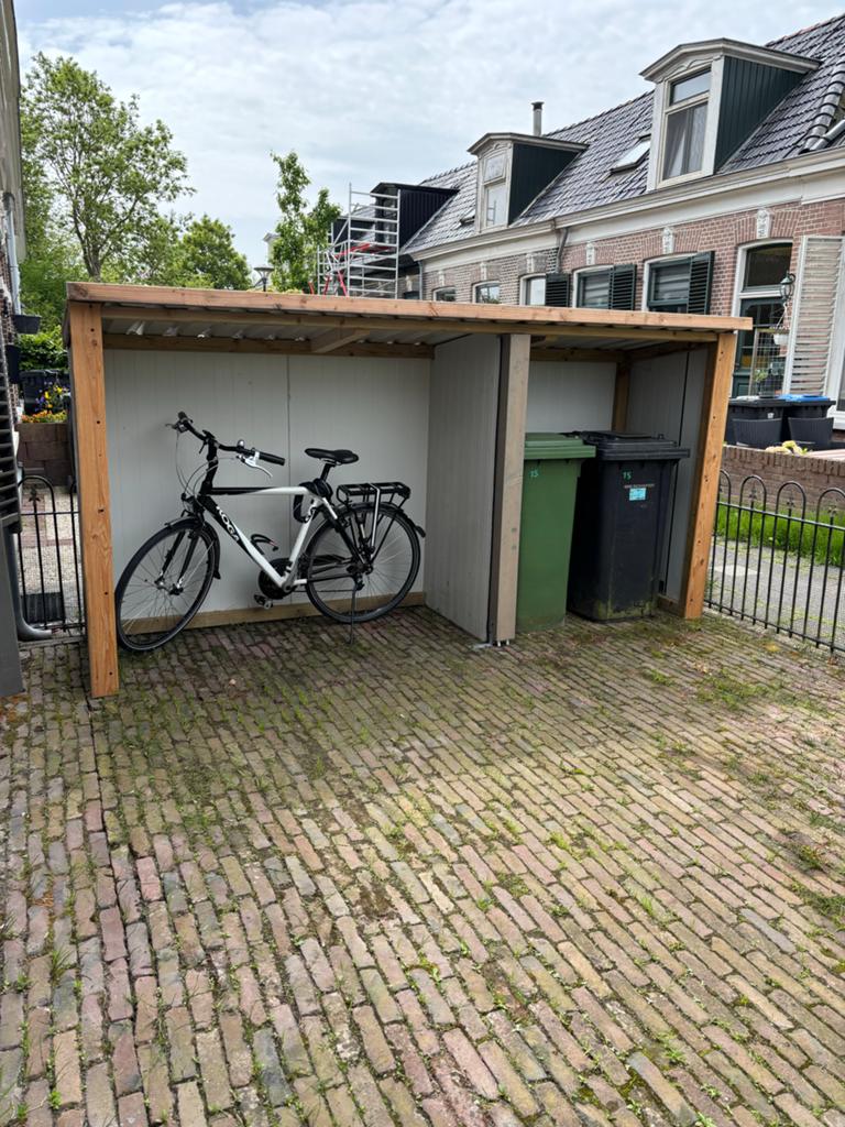 Fietsenberging en containerberging, Tuin en Terras, Bergingen en Tuinkasten, Gebruikt, Fietsenberging, Hout, Ophalen