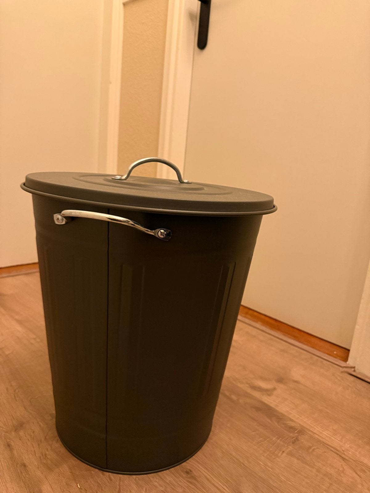 IKEA Afvalbak, Ophalen, 50 – 75, Gebruikt, 20 tot 30 liter