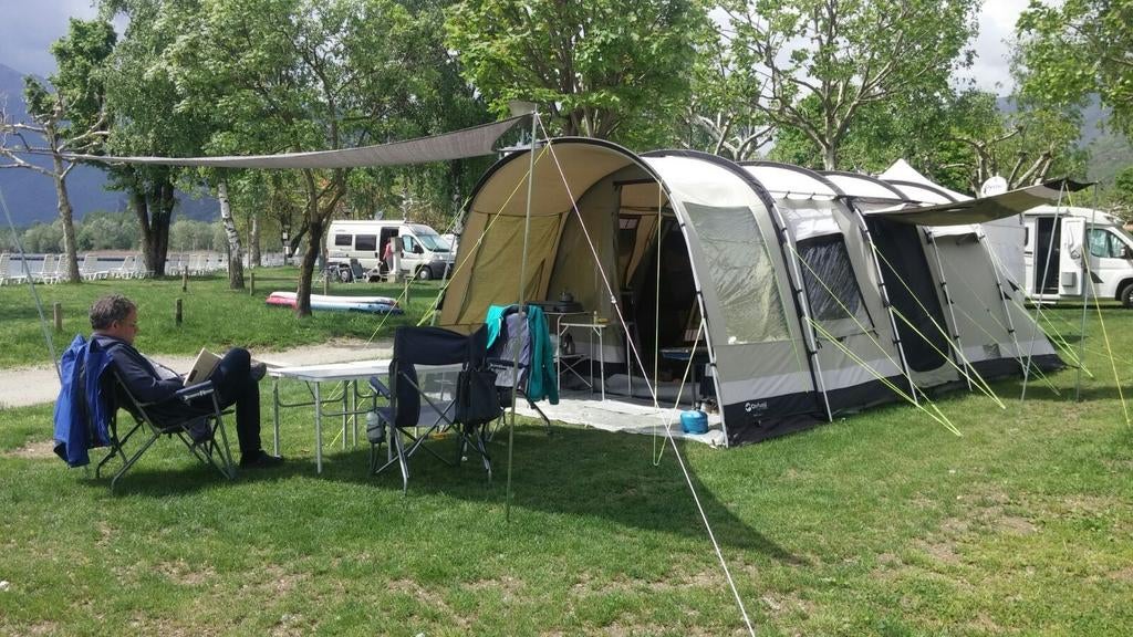 Outwell Wolflake 5 tunneltent met tarp en tapijt, Ophalen, Gebruikt, Tot en met 5