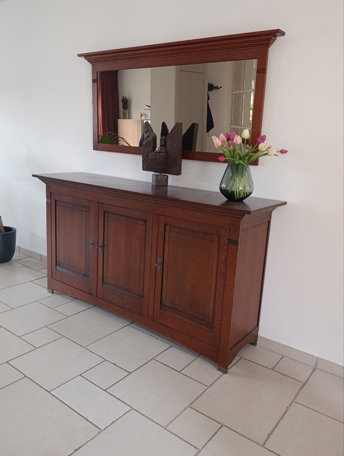 Eiken dressoir en spiegel met bijpassende kast, Ophalen