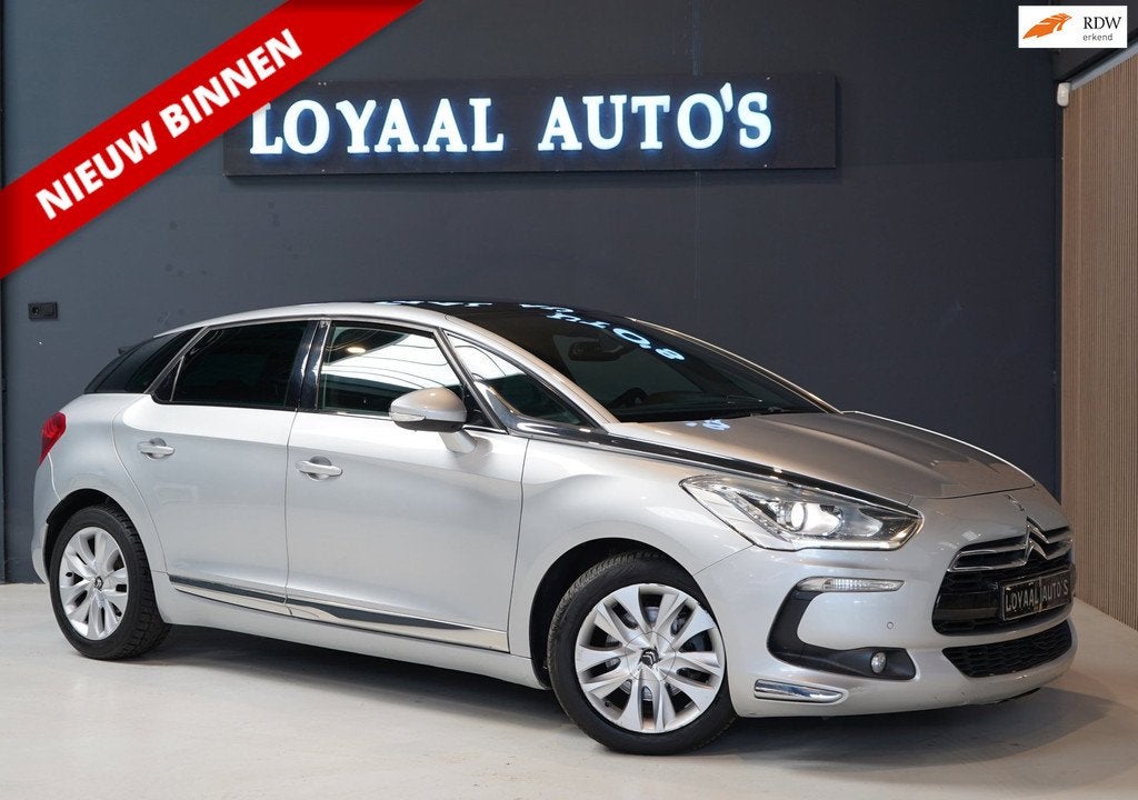 Citroen DS5 1.6 THP Business Executive | AUT | AIRCO | CRUIS, Gebruikt, Leder en Stof, 1395 kg, 1500 kg