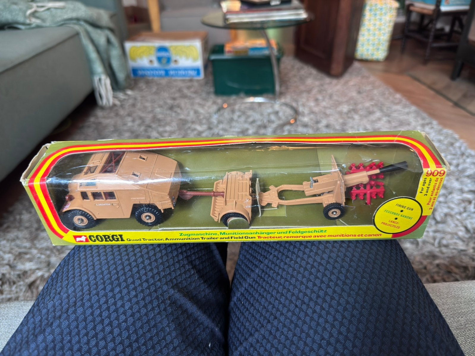 Corgi Toys No. 909 Twee keer, Ophalen