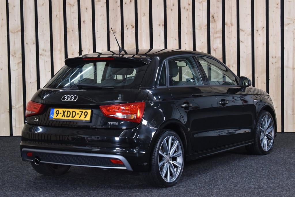 Audi A1 Sportback 1.2 TFSI Admired S-Line 1e eig. Navi Cruis, Voorwielaandrijving, Euro 5, 4 cilinders, 4 stoelen