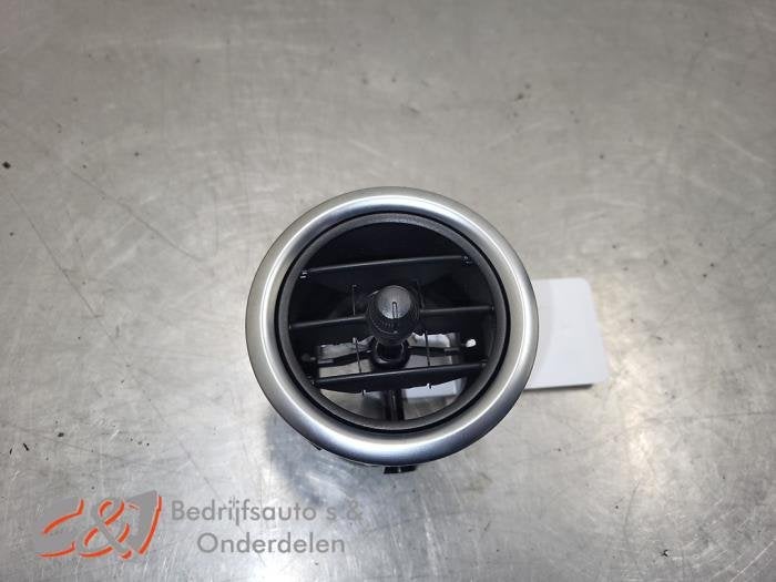 Luchtrooster Dashboard van een Mercedes Vito, Auto-onderdelen, Gebruikt, -, Ophalen of Verzenden, -