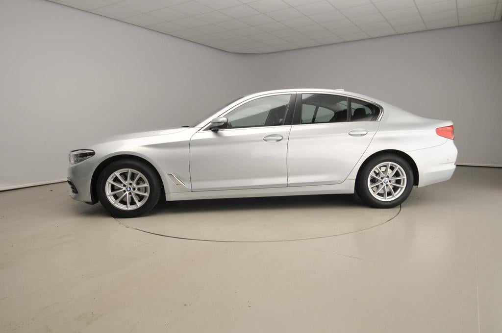 BMW 5 Serie Sedan 530i Trekhaak / Active cruise / Head-up /, Automaat, 1998 cc, Gebruikt, 4 cilinders