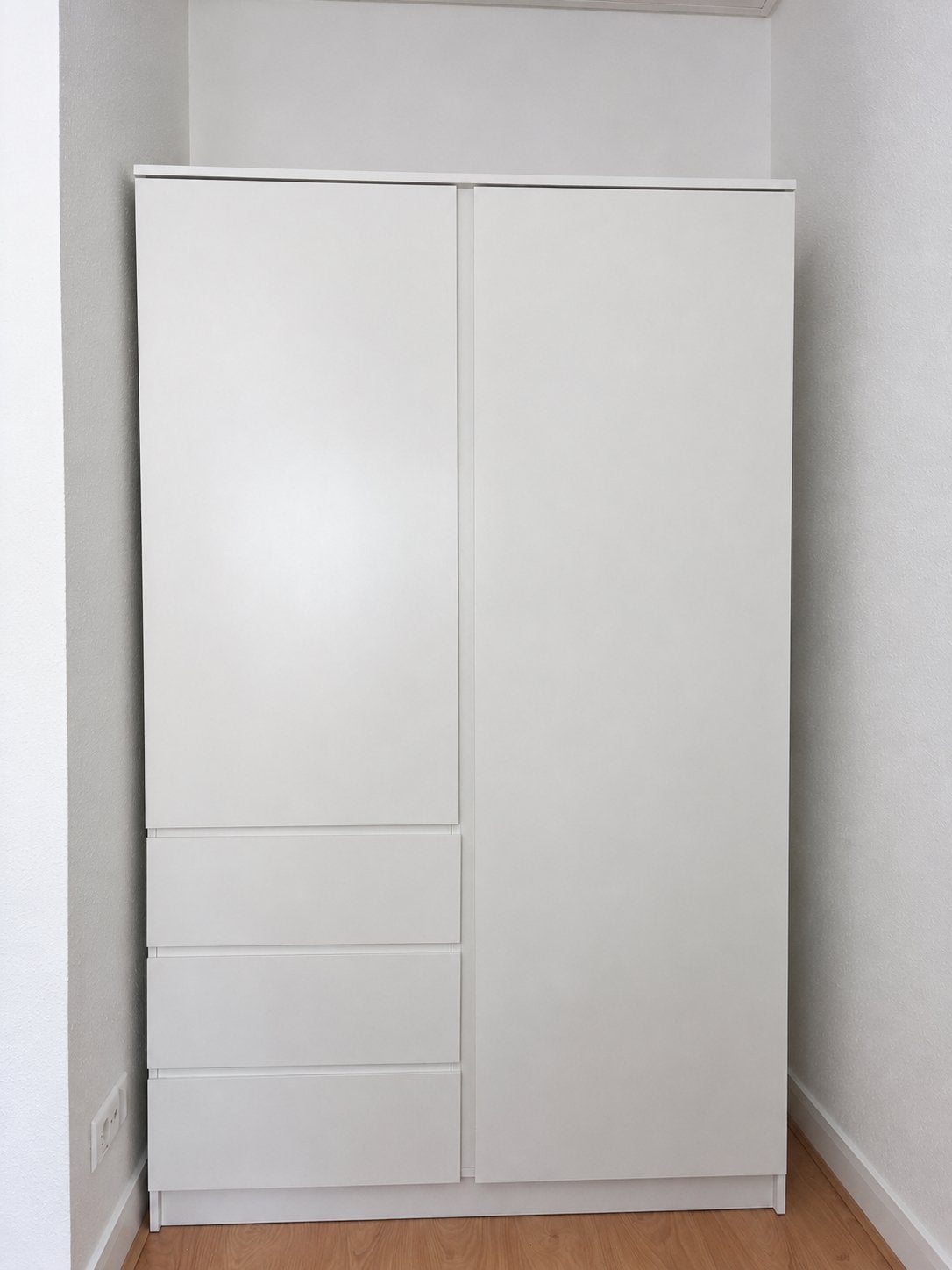 Kleding kast wit, Ophalen, 200 cm of meer, 50 tot 100 cm, Zo goed als nieuw