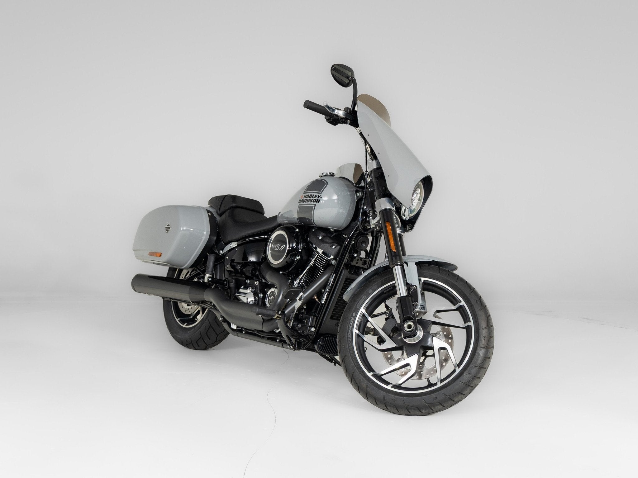 Harley-Davidson FLSB Sport Glide (bj 2024), Motoren, Motoren | Harley-Davidson, Bedrijf, Overig, meer dan 35 kW, ABS, Cruise Control