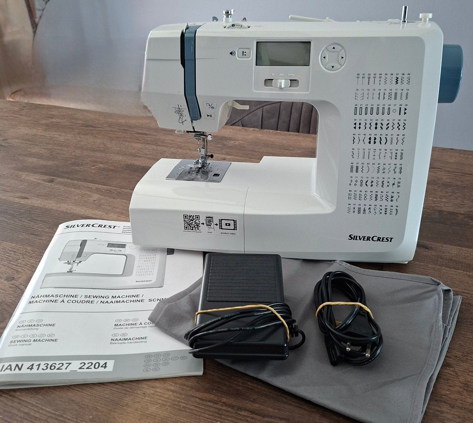 Silvercrest SCNM 100 A1 Computergestuurde Naaimachine €99,00, Hobby en Vrije tijd, Ophalen of Verzenden, Nieuw, Naaimachine, Overige merken