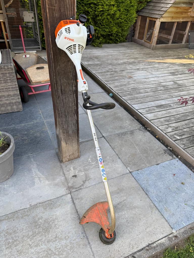 Bosmaaier Stihl FS38, Tuin en Terras, Bosmaaiers, Ophalen of Verzenden, Zo goed als nieuw, 10 tot 30 cm, Benzine