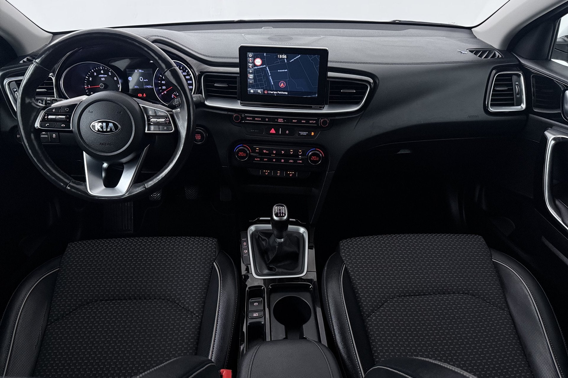 Kia Ceed Sportswagon 1.0 T-GDi DynamicPlusLine (STOEL/STUUR, Auto's, Voorwielaandrijving, Stof, Gebruikt, Wit