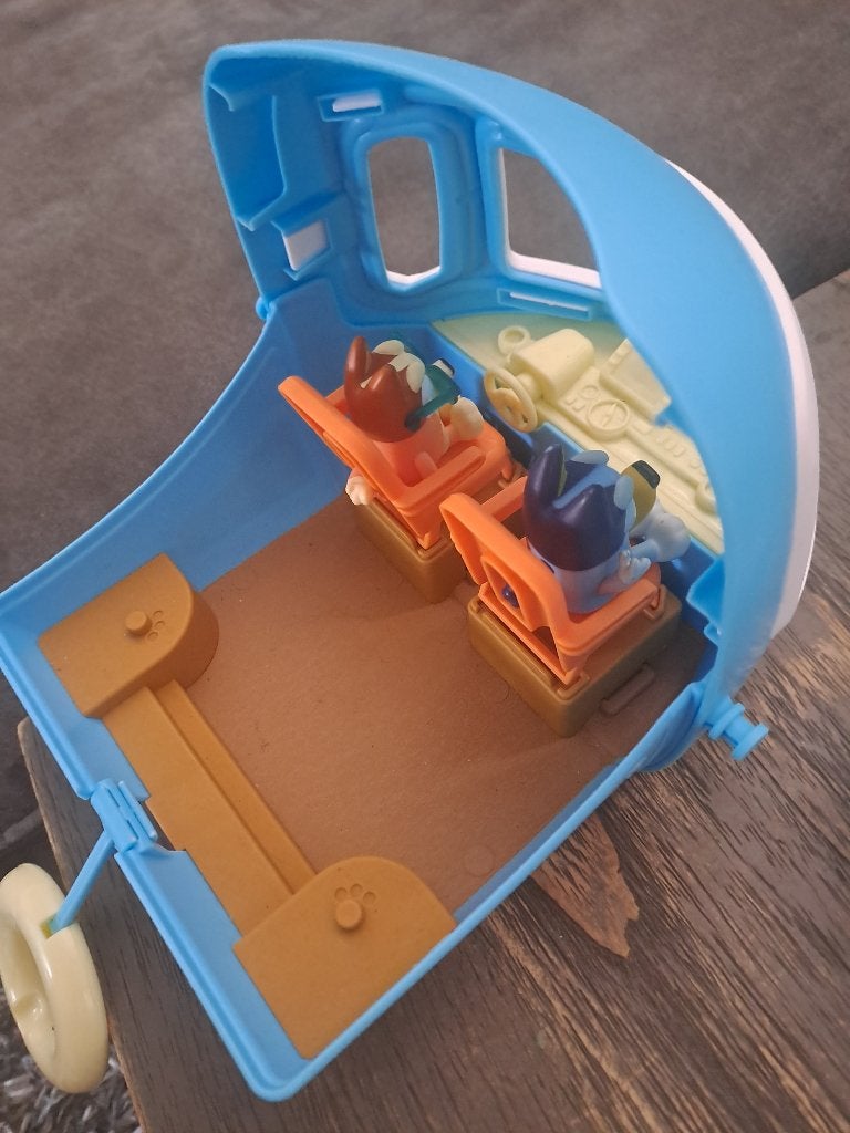Bluey vliegtuig, Kinderen en Baby's, Ophalen, Zo goed als nieuw
