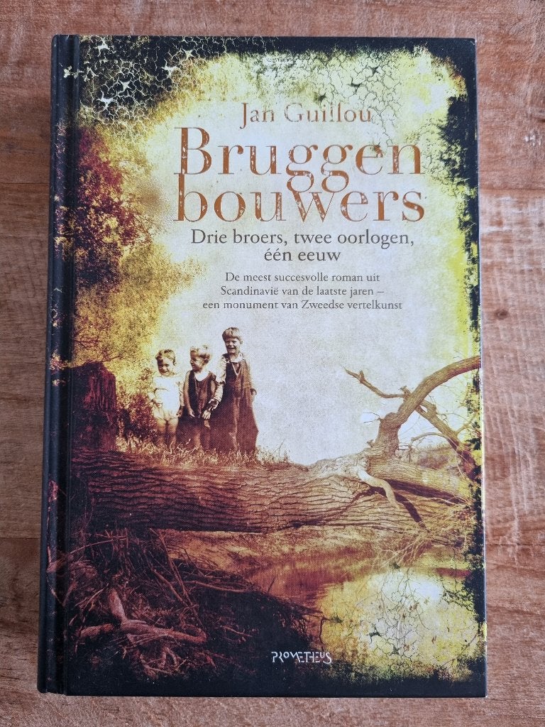 Bruggenbouwers - Jan Guillou, Boeken, Ophalen of Verzenden, Gelezen, Jan Guillou