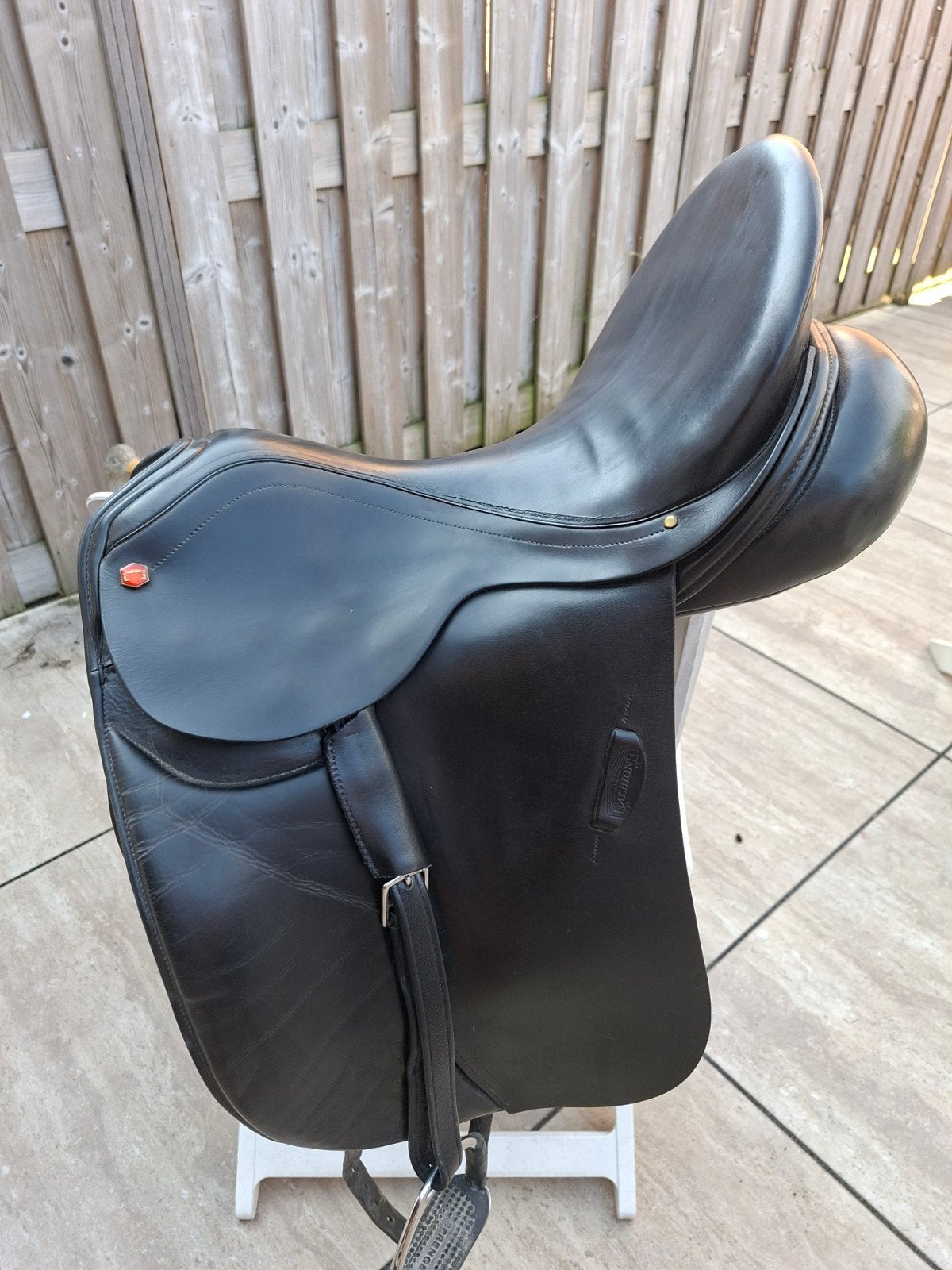 Dressuurzadel Albion SLK 17,5 inch, Ophalen, Gebruikt, Dressuur