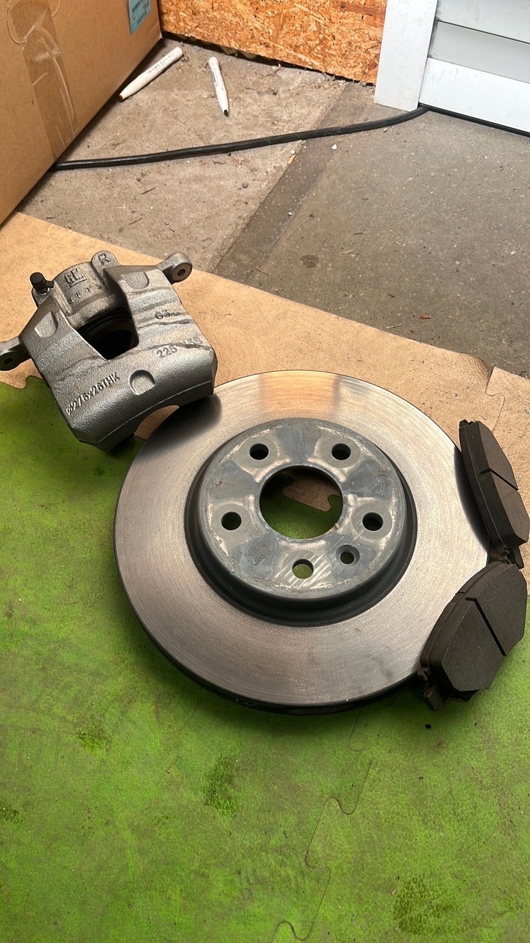 Remmen set Rechts Voor Opel Ampera gen 2/ Chevrolet volt, Auto-onderdelen, Ophalen of Verzenden, Nieuw, Opel