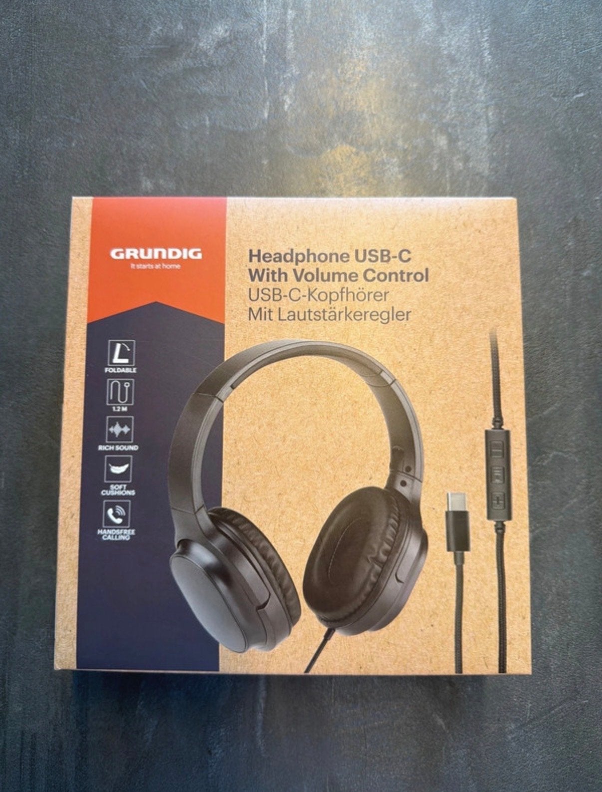 Grundig USB-C Koptelefoon met Volumeregeling - Zwart, Overige merken, Nieuw, Ophalen of Verzenden, Over-ear