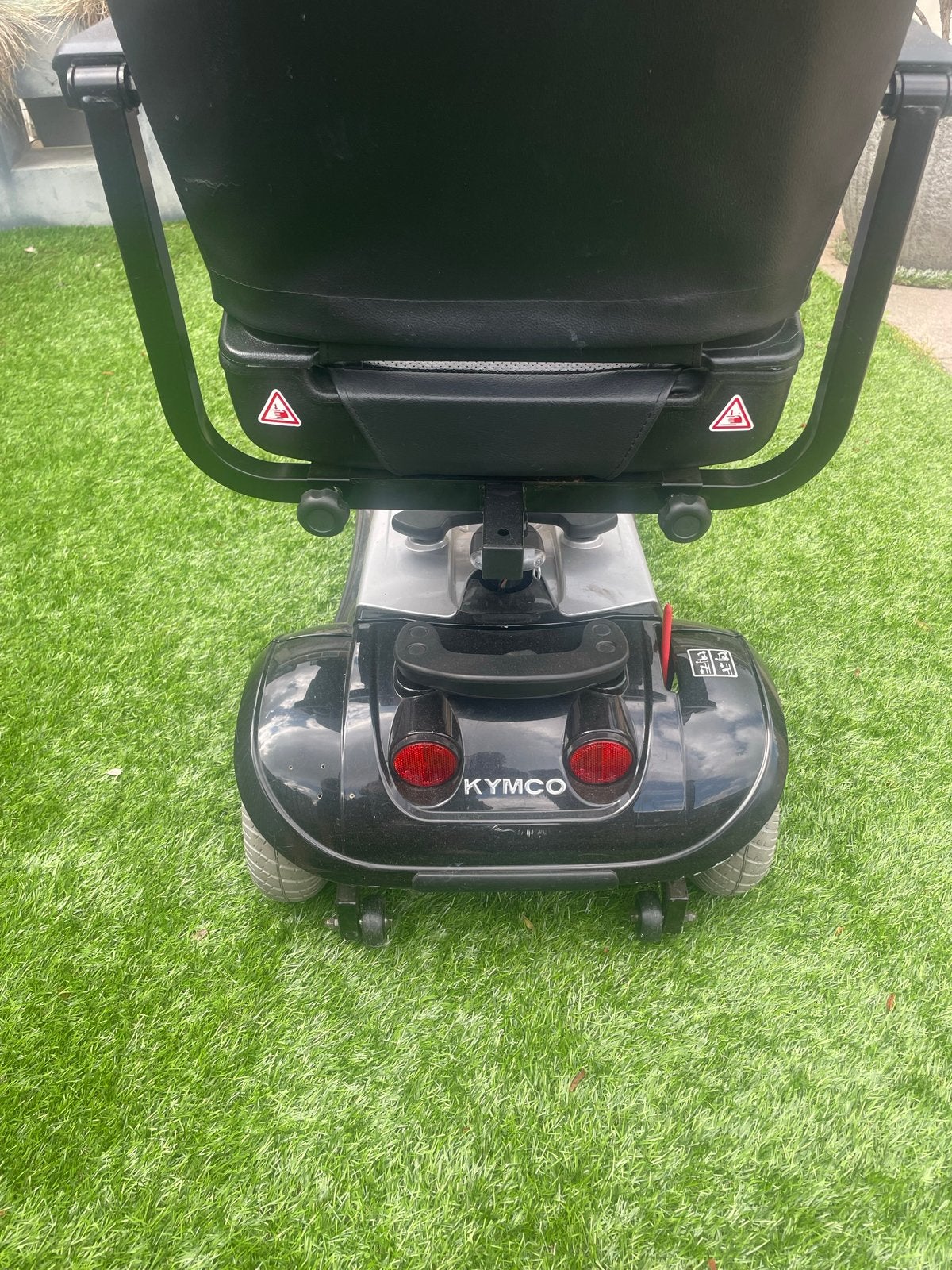 Zeer nette scootmobiel!, 10 km/u of minder, Kymco, Ophalen of Verzenden, Zo goed als nieuw