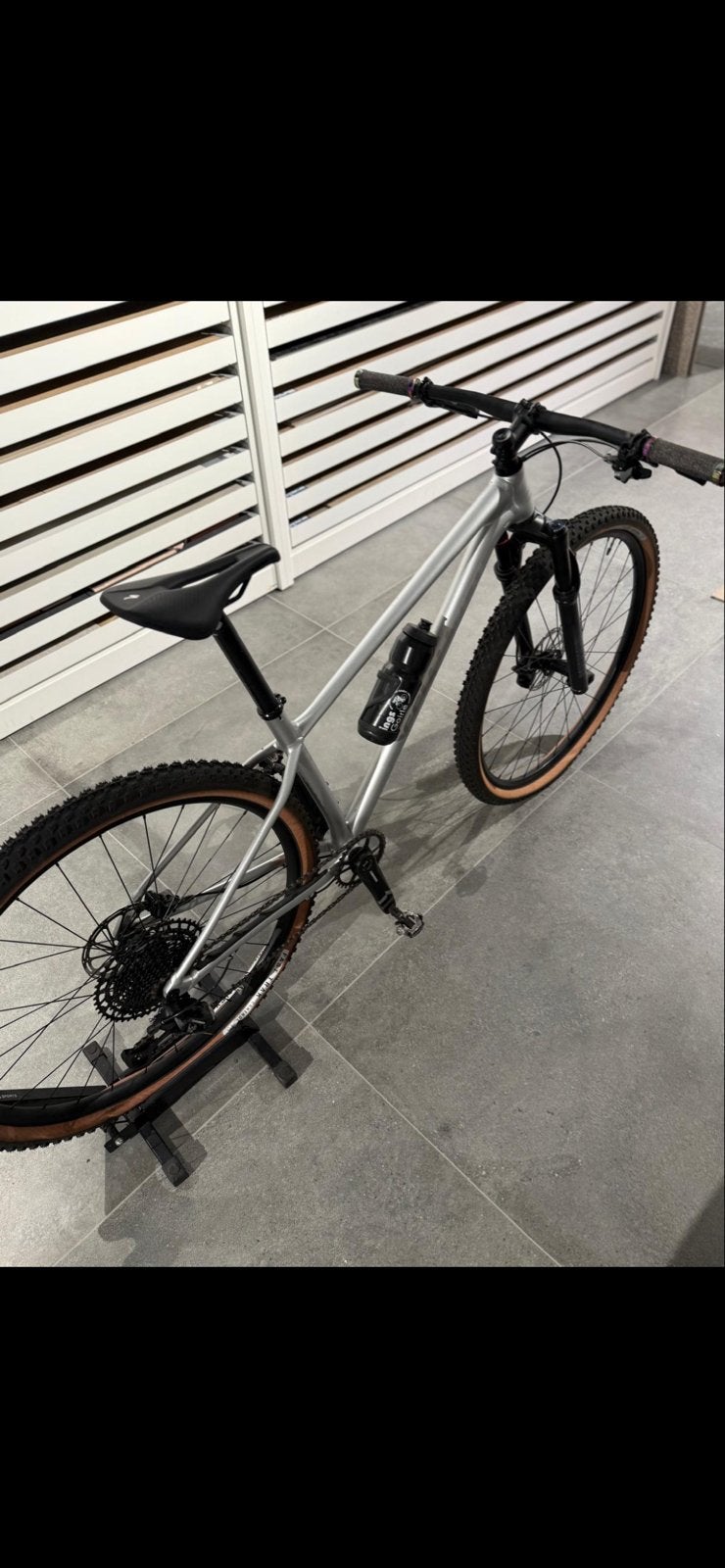 Zo goed als nieuwe mountainbike - Slechts 4 keer gebruikt!, Fietsen en Brommers, Fietsen | Mountainbikes en ATB, Minder dan 45 cm