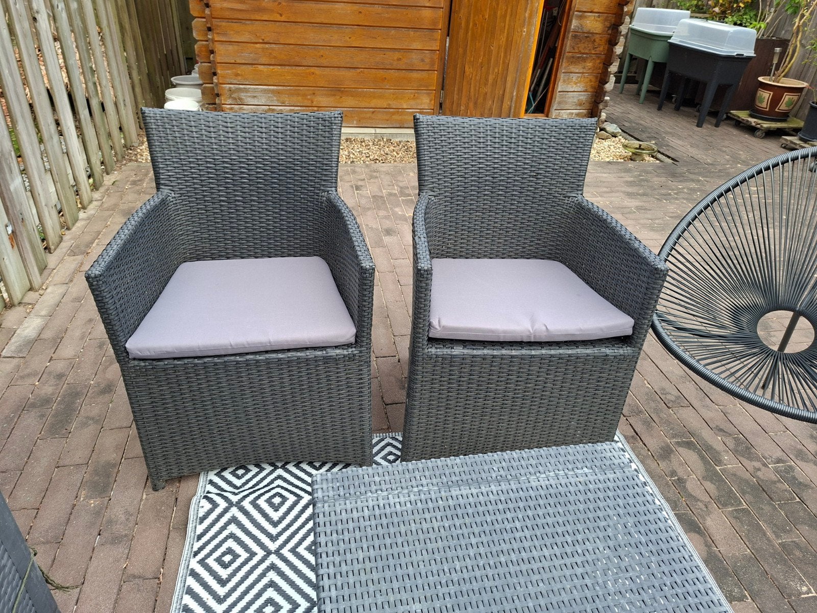 2 tuinstoelen grijs met kussen, Tuin en Terras, Ophalen, Kunststof