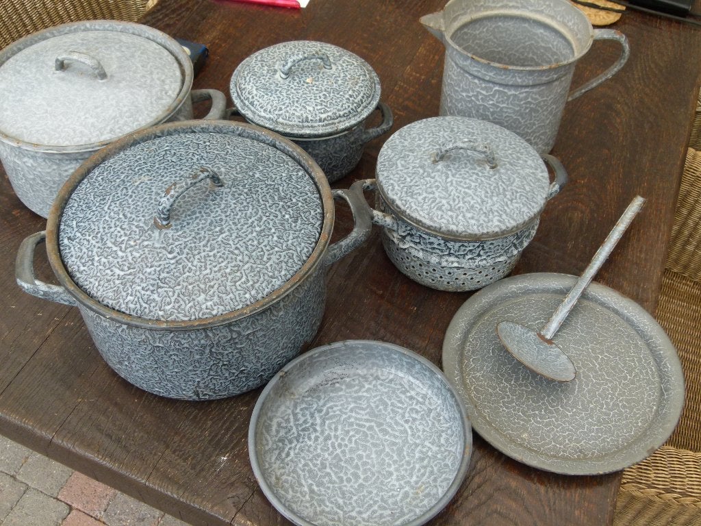 antiek emaille pannen, schalen en lepel, Ophalen of Verzenden
