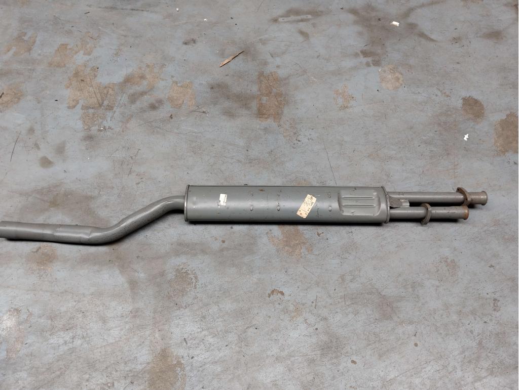 BMW 520 , 525 ,E12 uitlaat middendemper 18121246022 nieuw, Niet ingevuld, Niet ingevuld, Nieuw, Ophalen of Verzenden