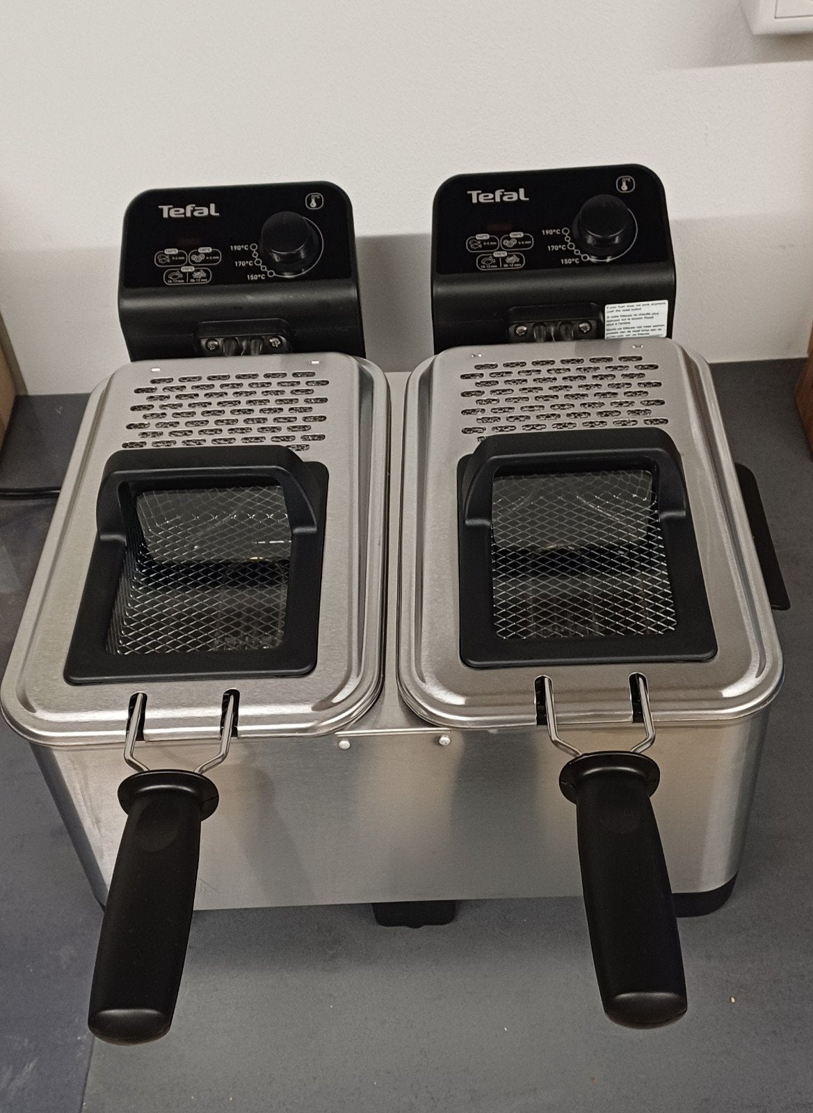 Tefal FR3610 Double Pro Dubbele Friteuse - Zo goed als nieuw, Witgoed en Apparatuur, Frituurpannen, 2 tot 3 liter, Ophalen, Zo goed als nieuw