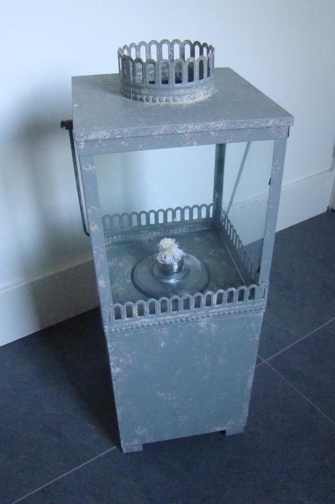 Metaal grijs nieuw windlicht, 25 tot 50 cm, Nieuw, Ophalen of Verzenden, Metaal