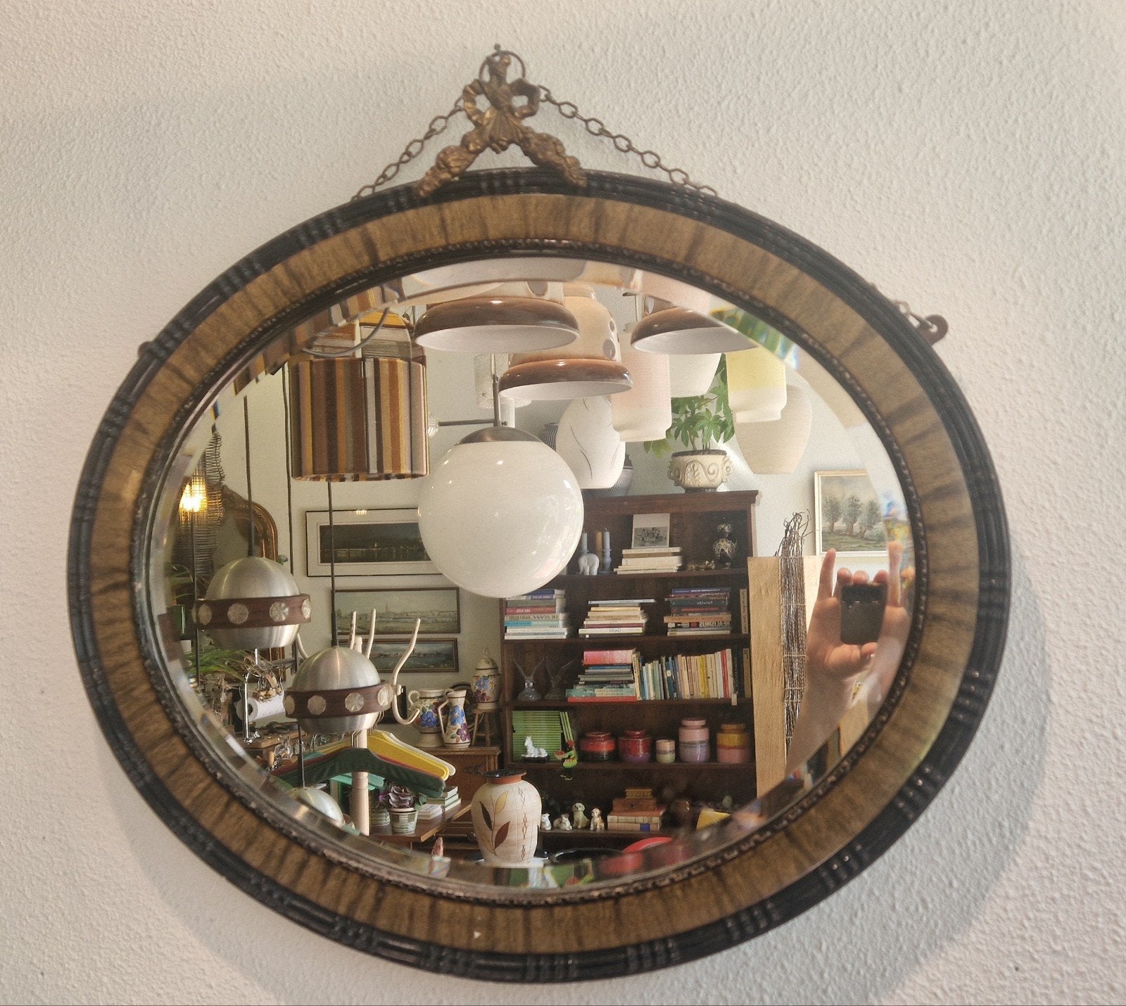 Antieke Ovale Spiegel met Decoratieve Lijst, Ophalen of Verzenden, Ovaal, 50 tot 100 cm, Minder dan 100 cm