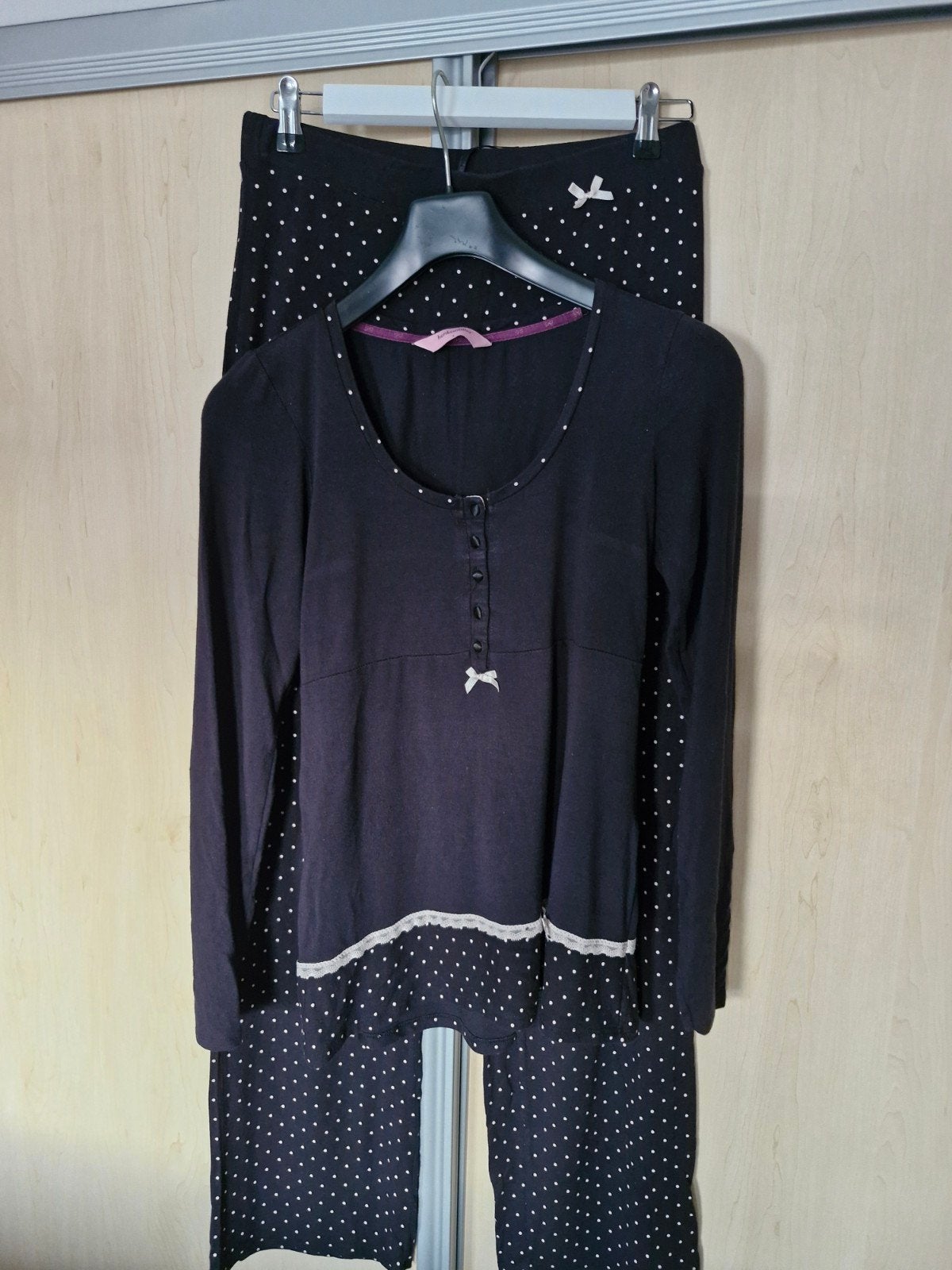Hunkemöller Pyjama Set Zwart met Witte Stippen Maat S, Hunkemöller, Ophalen of Verzenden, Gedragen, Maat 36 (S)
