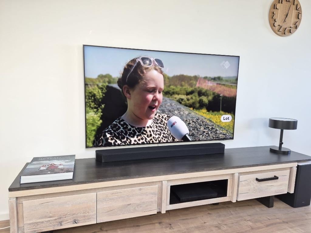 Henders & Hazel TV-dressoir, Ophalen, Eikenhout, Zo goed als nieuw, 200 cm of meer