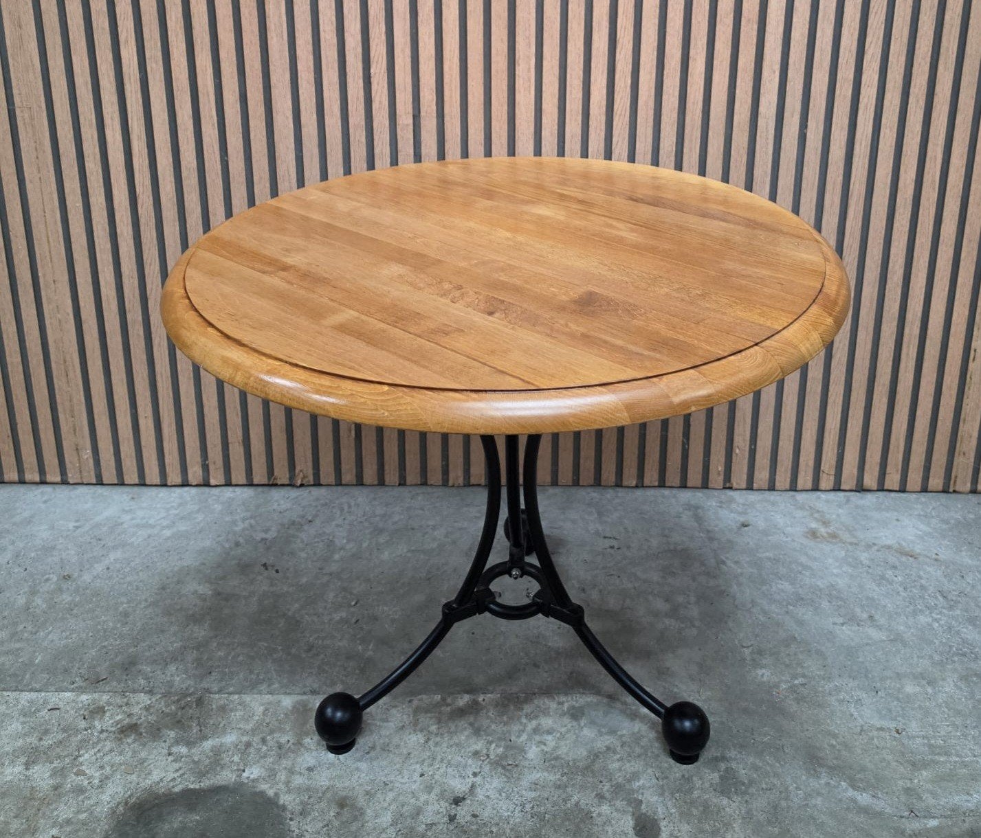 nog 1 x ronde bistro tafel hout metaal kantine horeca cafe, Ophalen of Verzenden