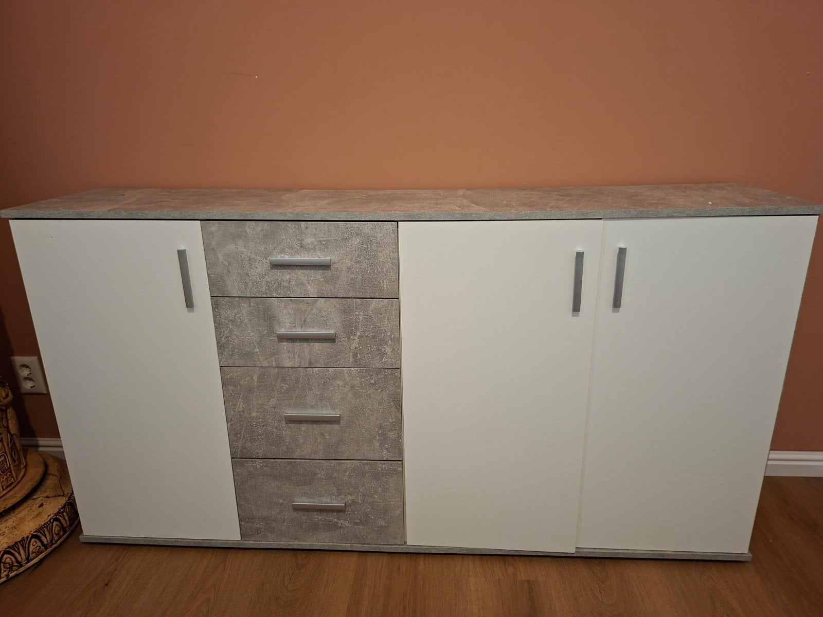 Dressoir/tv meubel betongrijs/wit, Ophalen, Zo goed als nieuw, 25 tot 50 cm, Met deur(en)