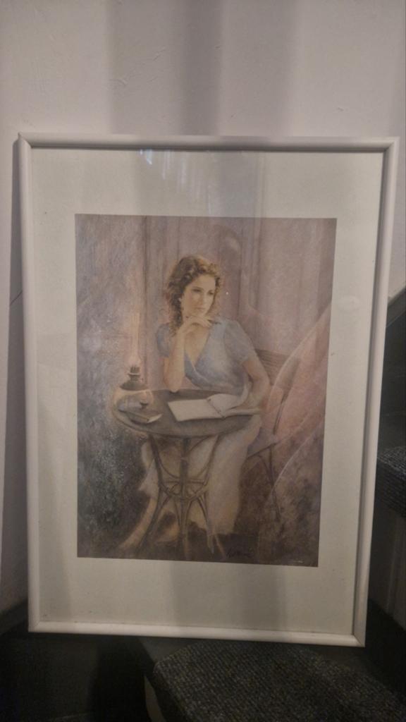 Ingelijste print van vrouw aan tafel, Ophalen of Verzenden