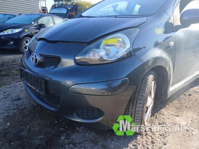 Voorbumper van een Toyota Aygo