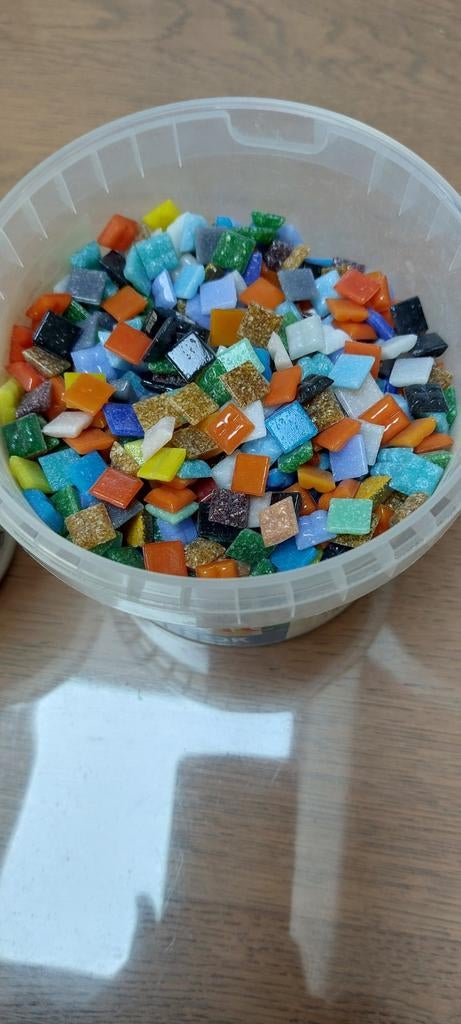 Mozaïek steentjes en voegpasta, Hobby en Vrije tijd, Knutselen, Ophalen of Verzenden