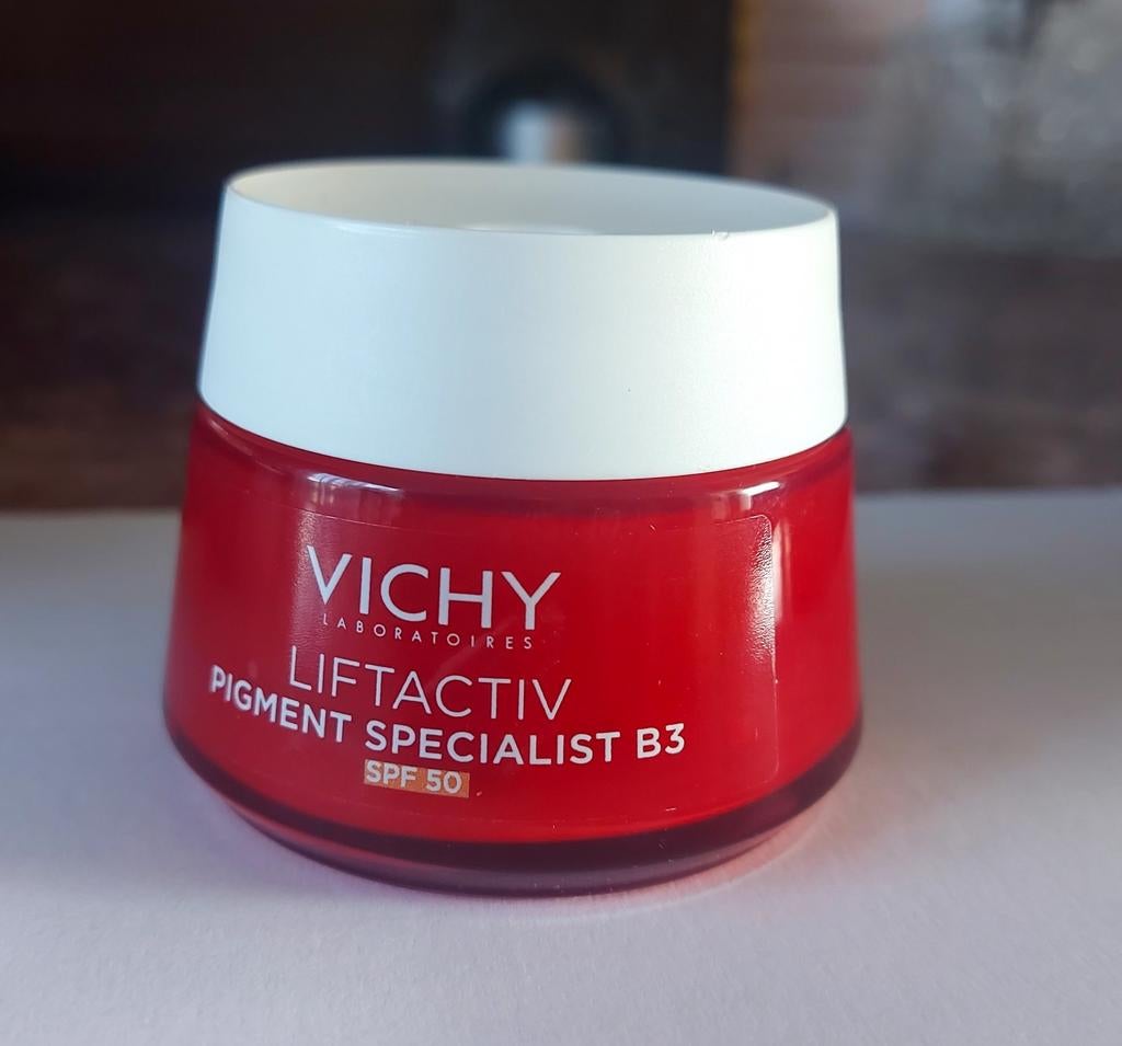 Vichy Liftactiv B3 SPF 50 - Nieuw met lichte beschadiging, Sieraden, Tassen en Uiterlijk, Uiterlijk | Gezichtsverzorging, Nieuw
