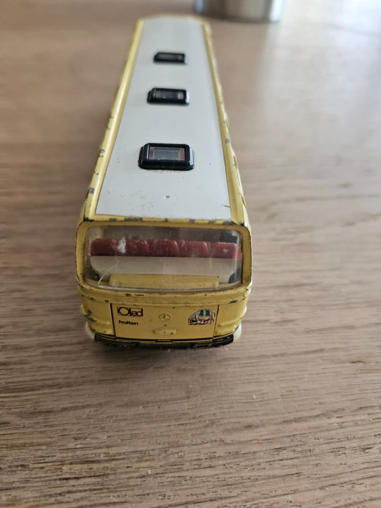 Mercedes Oad Reizen Bus - Beschadigd Model, Ophalen
