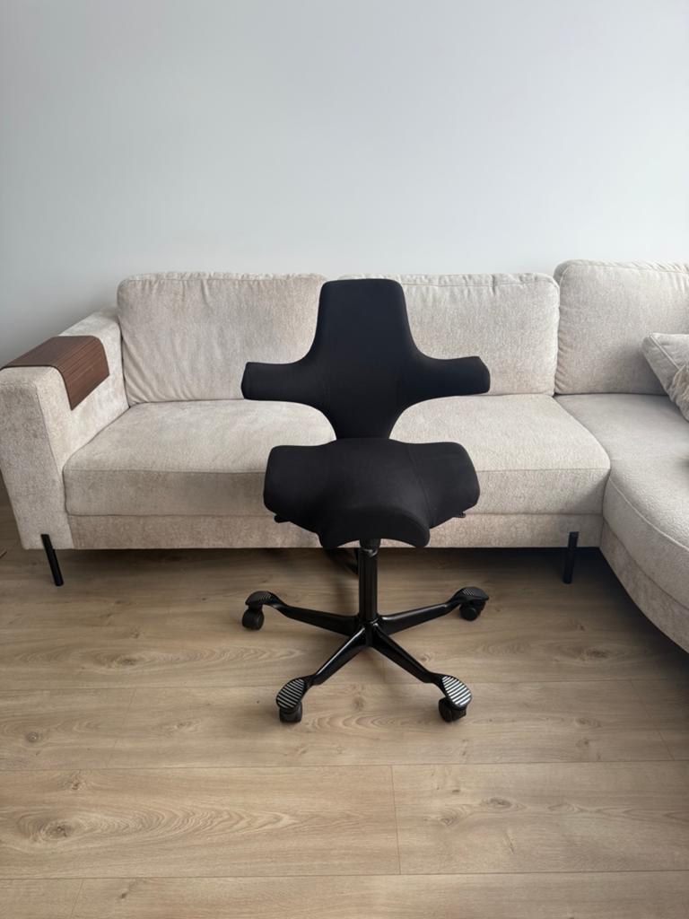 3x HÅG Capisco 8106 Ergonomische Bureaustoel Nieuwstaat!, Ophalen of Verzenden, Zo goed als nieuw, Zwart