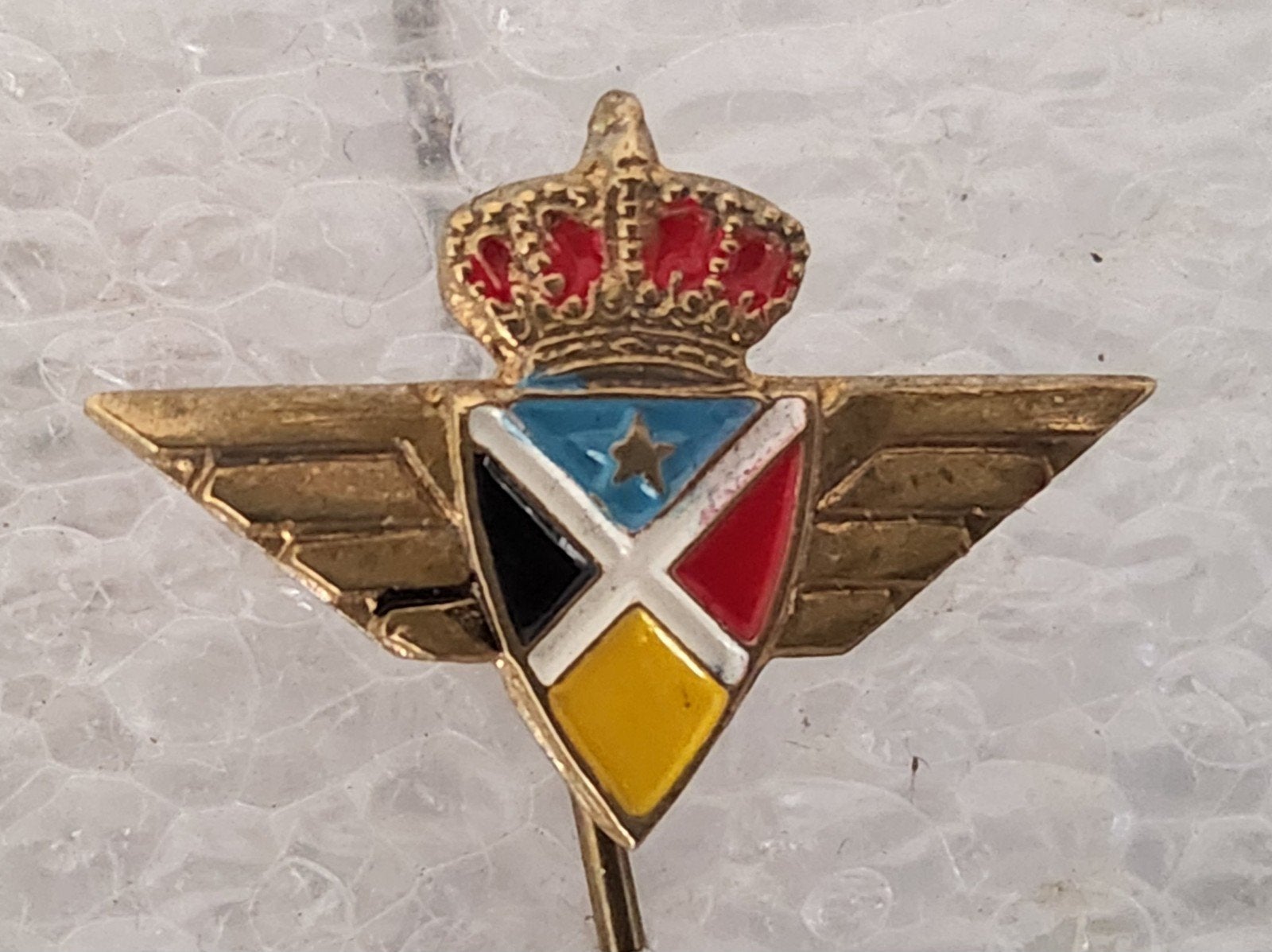 Vintage Sabena Vliegtuig Speldje - Kroon en Vleugels, Ophalen of Verzenden, Gebruikt, Overige onderwerpen, Speldje of Pin