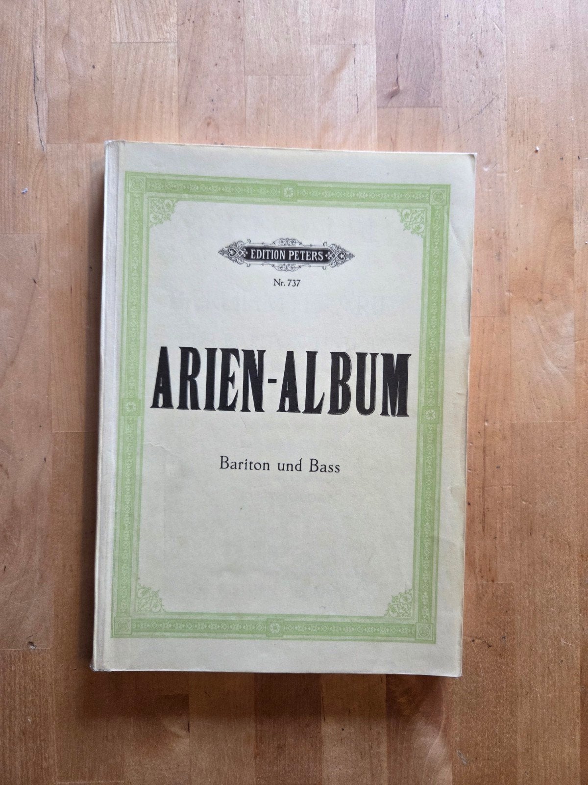 Arien-Album Bariton und Bass - Edition Peters Nr. 737, Gebruikt, Klassiek, Zang, Ophalen of Verzenden