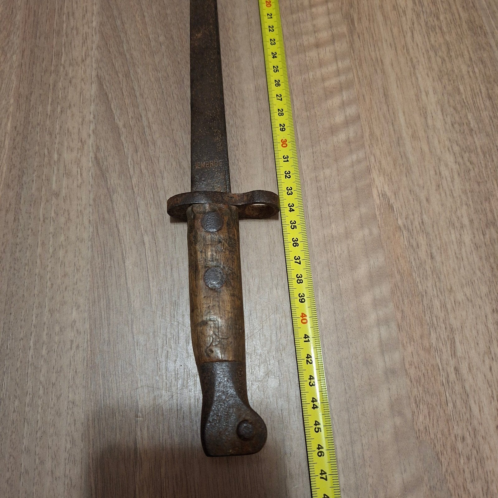 Antieke bajonet Hembrug, waarschijnlijk WOI of WOII, Verzamelen, Ophalen of Verzenden, Landmacht, Nederland, Mes of Dolk