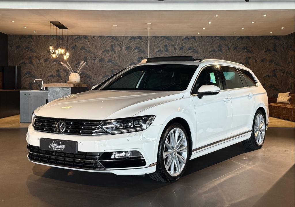 Volkswagen Passat Variant 1.5 TSI R-LINE I PANO I DSG I LEDE, Auto's, Volkswagen, 730 kg, Euro 6, 4 cilinders, 150 pk