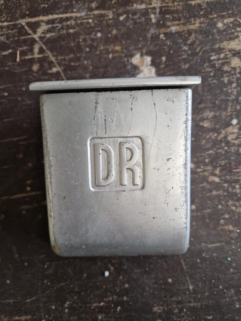 Originele metalen asbak Deutsche Reichsbahn, Verzamelen, Spoorwegen en Tramwegen, Ophalen of Verzenden, Gebruikt, Trein, Overige typen