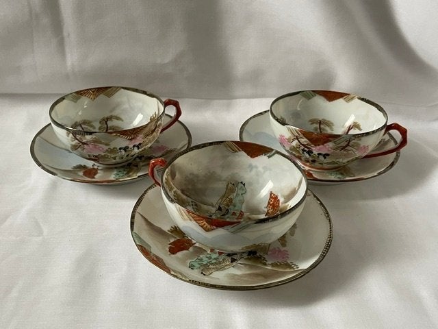 Nr.325: Japans eierschaal porselein servies, Kutani-stijl, Antiek en Kunst, Ophalen