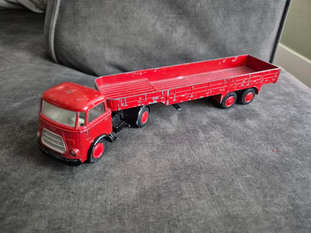Lion Car Daf Kikker met Oplegger, Ophalen of Verzenden, Gebruikt, Bus of Vrachtwagen, Lion Toys