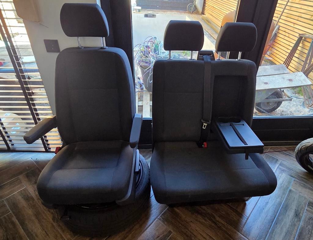 Volkswagen Transporter t6 voorstoel en bank, Auto-onderdelen, Ophalen of Verzenden