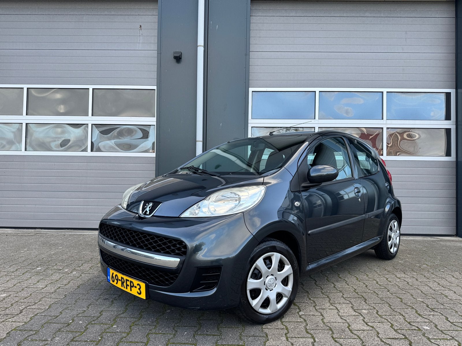 Peugeot 107