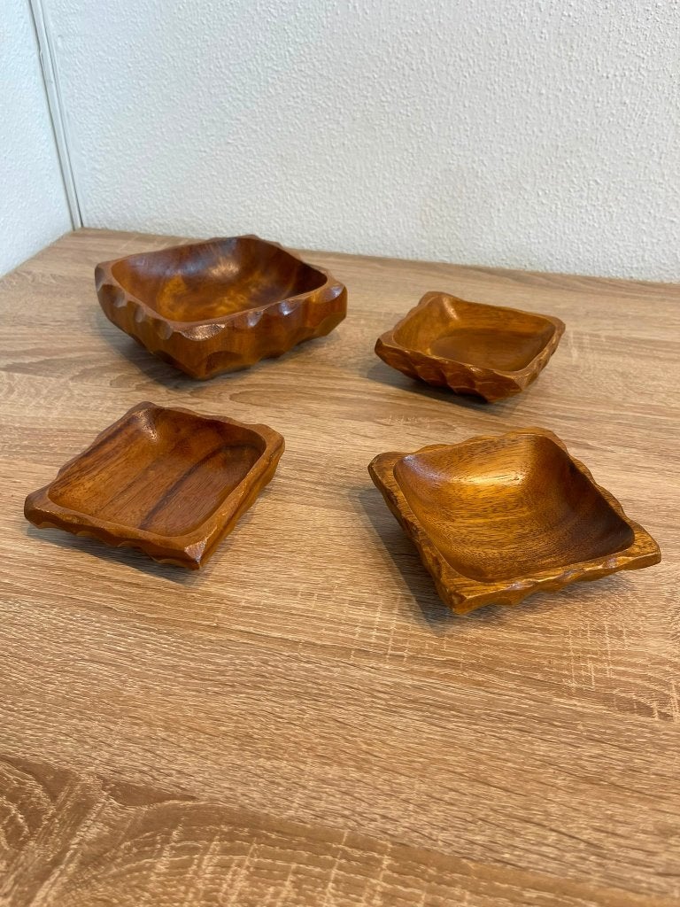 Vintage Monkey Pod Houten Schaaltjes Set 4-delig Philippines, Ophalen of Verzenden